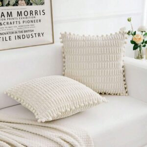 Fundas de Almohadones con Pompones QUIERODECO