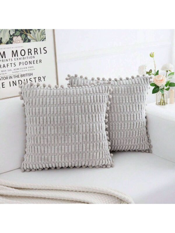 Fundas de Almohadones con Pompones QUIERODECO