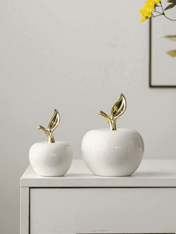 Adorno de mesa de cerámica con forma de manzana