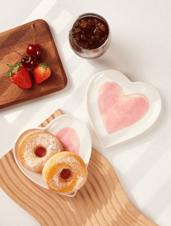 Platito De Cerámica En Forma De Corazón - Image 2